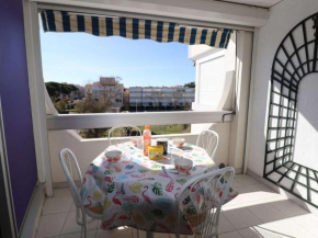 Appartement 2 pièces climatisé avec parking, proche plage - FR-1-307-254